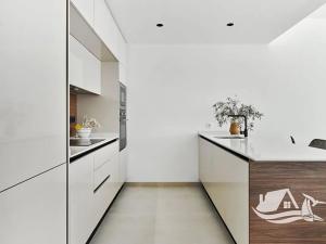 Prodej rodinného domu, Torrevieja, Španělsko, 100 m2