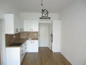 Pronájem bytu 2+kk, Praha - Nusle, Sdružení, 54 m2