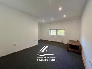 Pronájem bytu 3+1, Opava, Přemyslovců, 87 m2