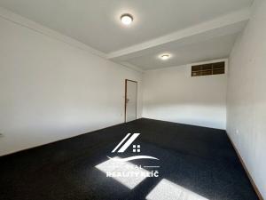 Pronájem bytu 3+1, Opava, Přemyslovců, 87 m2