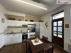 Pronájem bytu 2+kk, Břeclav, Gen. Šimka, 50 m2