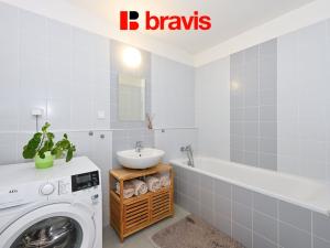 Prodej bytu 2+kk, Brno - Starý Lískovec, U Leskavy, 53 m2