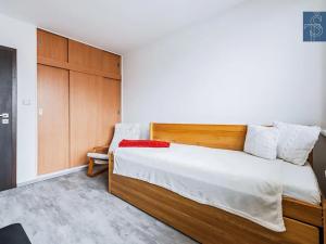 Prodej bytu 3+kk, Praha - Nusle, Pujmanové, 71 m2