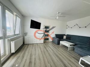 Prodej bytu 2+kk, Zubří, Sídlištní, 52 m2