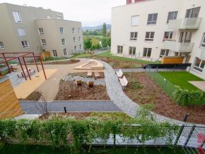 Pronájem bytu 2+kk, Praha - Modřany, Kolmanova, 61 m2