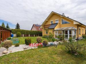 Prodej rodinného domu, Kadaň, Třešňová, 405 m2