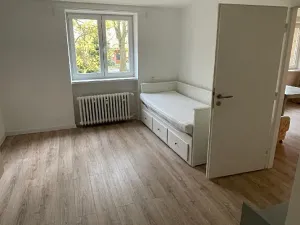 Pronájem bytu 3+1, Pardubice, Jiránkova, 70 m2