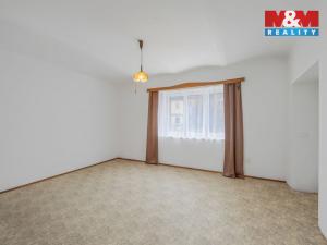 Prodej bytu 2+1, Meziměstí - Starostín, 65 m2