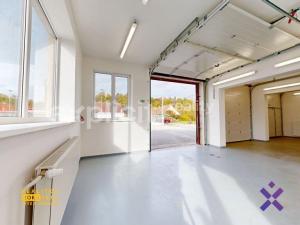 Pronájem výrobních prostor, Zlín, U Tescomy, 174 m2