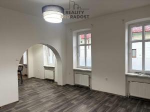 Pronájem bytu 2+1, Ostrava, Tavičská, 78 m2