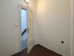 Pronájem bytu 1+1, Dobruška, Šubertovo nám., 28 m2