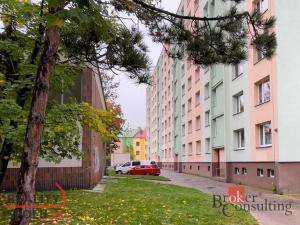 Pronájem bytu 1+1, Chomutov, Jiráskova, 36 m2