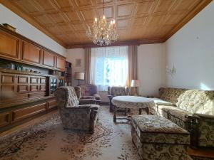 Prodej rodinného domu, Nové Strašecí, Nádražní, 350 m2