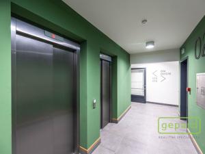 Pronájem bytu 2+kk, Praha - Modřany, Mezi vodami, 52 m2