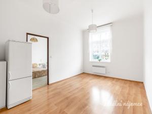 Pronájem bytu 2+1, Praha - Nusle, Mikuláše z Husi, 80 m2