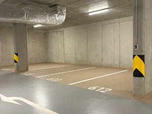 Pronájem garážového stání, Praha - Modřany, Mezi vodami, 13 m2