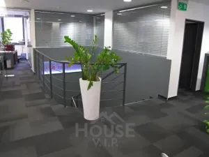 Prodej kanceláře, Praha - Nusle, Pod pramenem, 616 m2