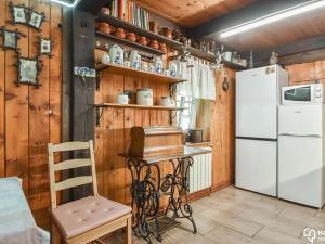 Prodej chaty, Sobotín, 210 m2