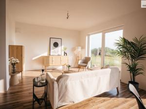 Prodej rodinného domu, Zvěřínek, V průhonu, 125 m2