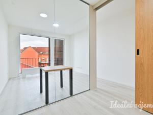 Pronájem bytu 1+kk, Brno, Dornych, 38 m2