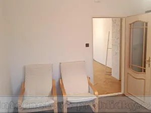 Pronájem bytu 3+1, Praha - Prosek, Brázdimská, 78 m2