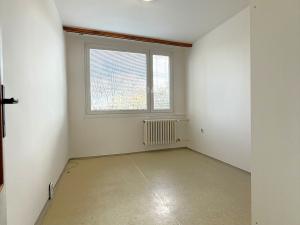 Pronájem bytu 3+1, Praha, Pískovcová, 66 m2