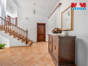 Prodej rodinného domu, Frýdštejn - Sestroňovice, 387 m2