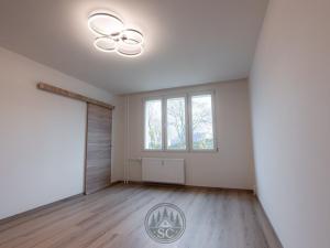 Prodej bytu 3+1, Sokolov, Švabinského, 66 m2