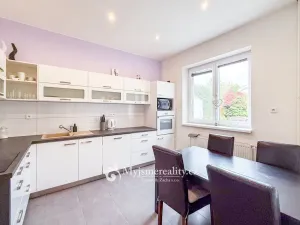 Prodej rodinného domu, Znojmo, Riegrova, 240 m2