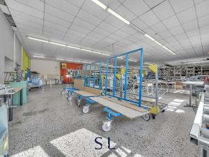 Prodej výrobních prostor, Milovice, Italská, 1819 m2