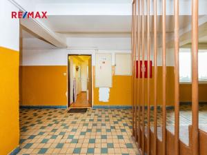 Prodej bytu 3+kk, Praha - Strašnice, Přetlucká, 42 m2