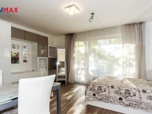 Pronájem bytu 1+kk, Praha - Letňany, Letovská, 34 m2