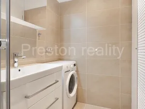 Pronájem bytu 2+kk, Praha - Vršovice, Arménská, 51 m2