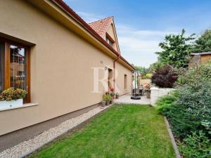 Prodej rodinného domu, Libčany, 280 m2