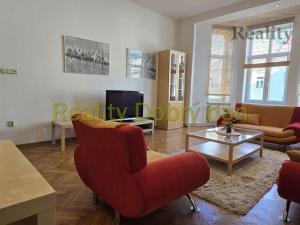 Prodej bytu 2+1, Opava, Zacpalova, 71 m2