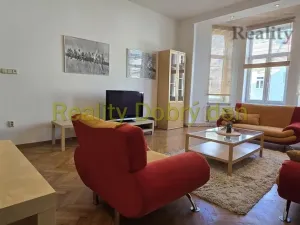 Prodej bytu 2+1, Opava, Zacpalova, 71 m2