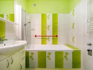 Prodej bytu 2+1, Nýrsko, Jiráskova, 64 m2