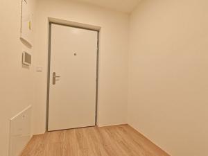 Pronájem bytu 1+kk, Brno, Wágnerova, 43 m2