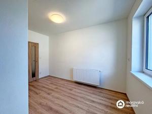 Prodej bytu 2+1, Vémyslice, 55 m2