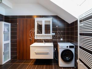 Prodej bytu 5+kk, Holubice, Za Dvorem, 117 m2