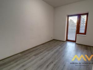 Pronájem bytu 2+kk, Pardubice - Zelené Předměstí, K Višňovce, 58 m2