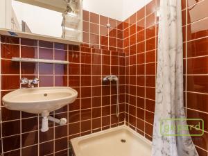 Prodej ubytování, Sokolov, Svatopluka Čecha, 757 m2