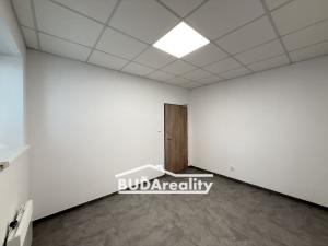 Pronájem kanceláře, Otrokovice, tř. Osvobození, 12 m2