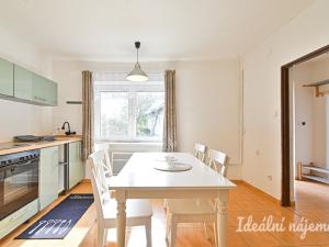 Pronájem rodinného domu, Prasklice, 78 m2