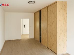 Pronájem rodinného domu, Slaný - Blahotice, 200 m2