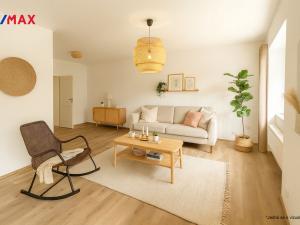 Pronájem rodinného domu, Slaný - Blahotice, 200 m2