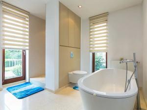 Pronájem vily, Statenice, 180 m2