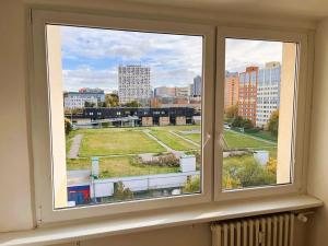 Pronájem bytu 3+1, Praha - Troja, Svídnická, 68 m2