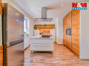 Prodej rodinného domu, Luby, Příčná, 250 m2