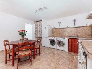 Pronájem bytu 2+1, Uherské Hradiště, U Cihelny, 63 m2